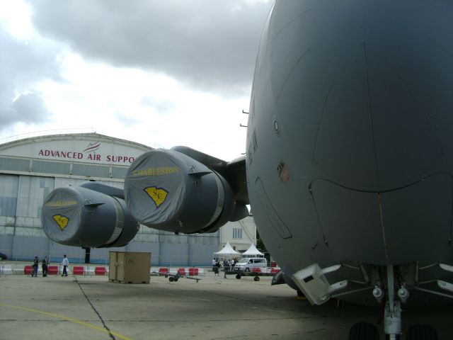 DEBRIEFING SALON DU BOURGET 2011 . 24.267