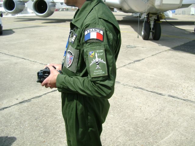 DEBRIEFING SALON DU BOURGET 2011 . 24.280