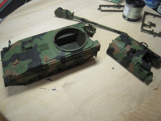 FAUN SLT 50-3 "ELEFANT" REVELL 1/72 - Page 2 11.231
