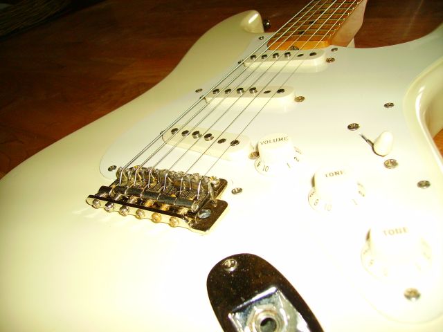 Fender Strat classic 50s 09.39