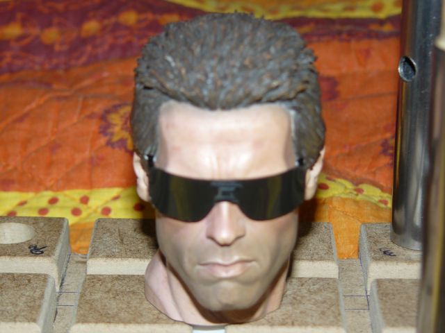SOCLE "UPC" POUR TERMINATOR 2 SIDESHOW - Page 4 11.20