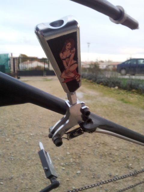PREMIER CLUB FRANCAIS DE VÉLOS CUSTOM 12.102