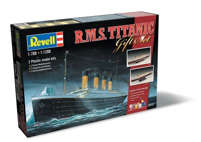 revell annonce le titanic au 1/1200 et 1/700 01.81