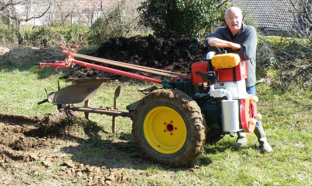 laffly - Remise en route motoculteur Laffly M5 13.117