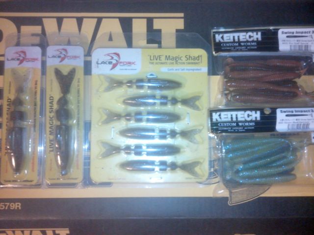 Vends LS Keitech et LakeFork 15.12