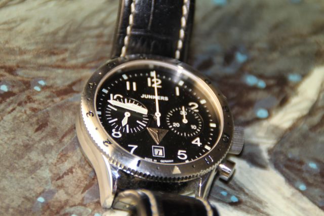 La montre du vendredi 13 novembre 2015 12.106