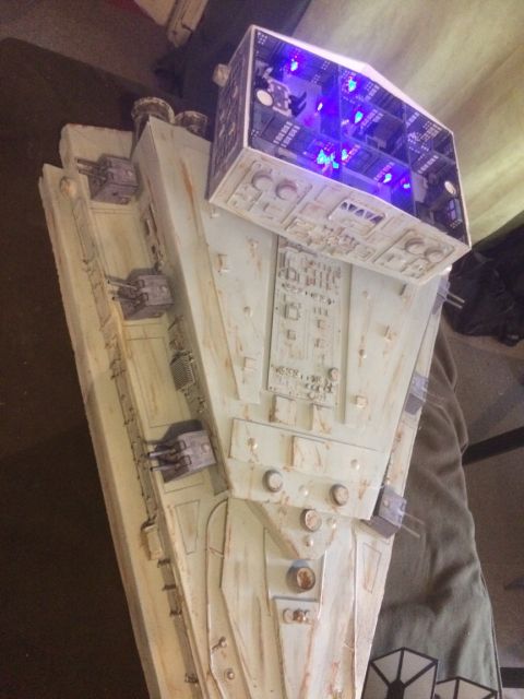 Pourquoi pas un STARDESTROYER pour notre prochaine MEGAVENTURE STARWARS 12.52