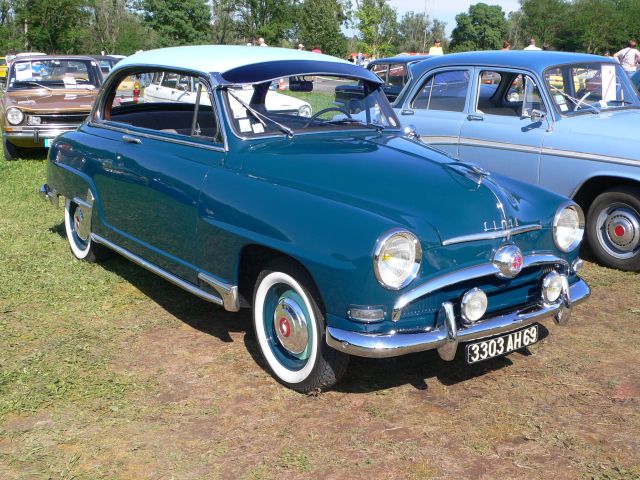 Restauration d'une SIMCA Aronde Grand Large de 1955 surnommée L'Arlésienne ... 27.24