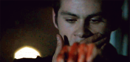 Quand Stiles devient un adulte responsable... ou presque ! - Page 4 18.18