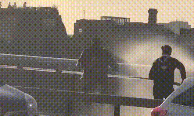 http://fotoforum.fr/photos/2019/11/30.4.gif