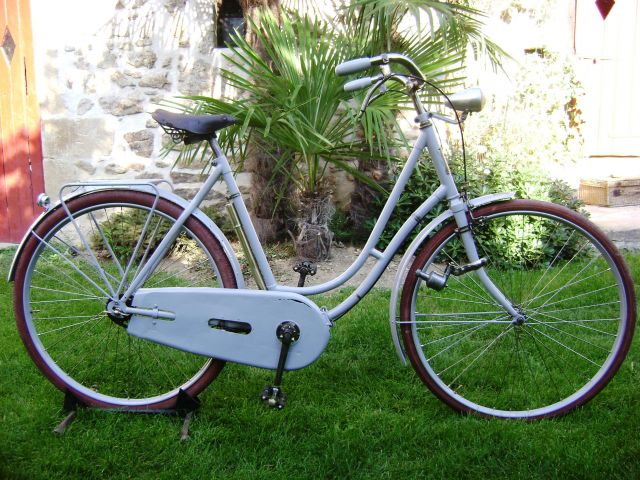 Plaque de Velo Cycles FAVOR - Old Bike Head Badge - No